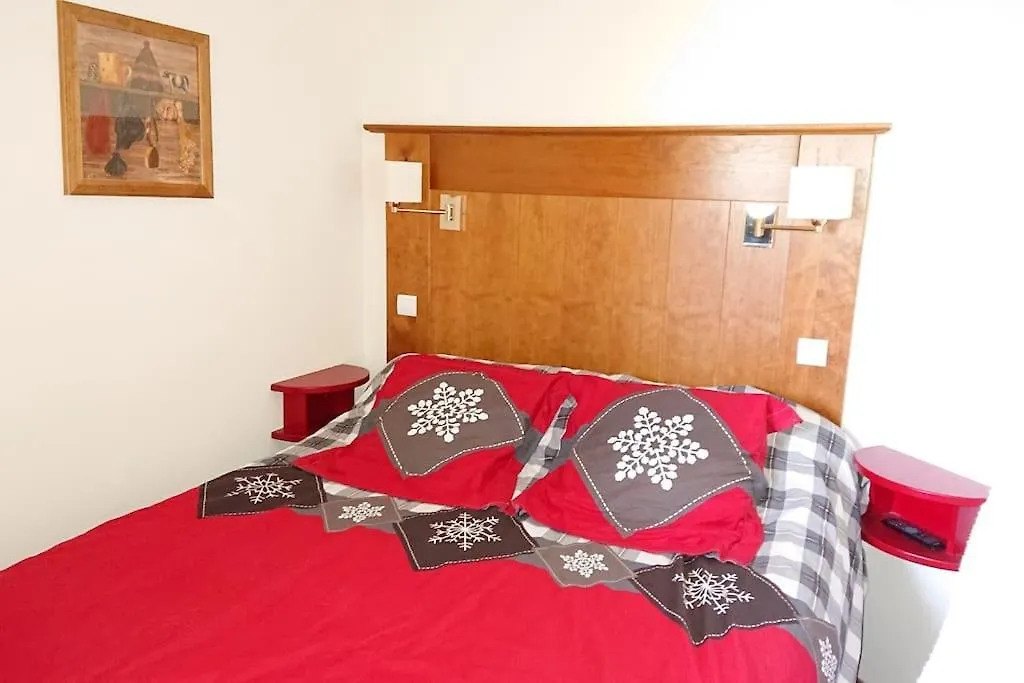 Plagne Soleil - Montsoleil -Ski Aux Pieds-5 Personnes La Plagne