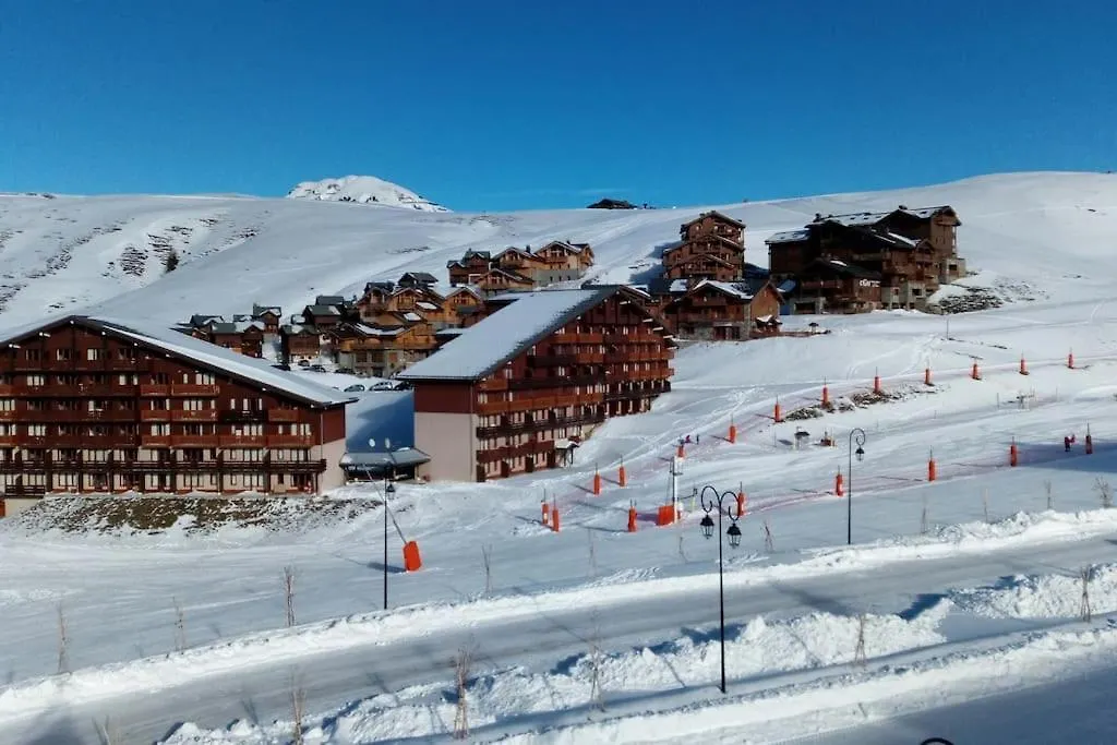 Plagne Soleil - Montsoleil -Ski Aux Pieds-5 Personnes La Plagne France