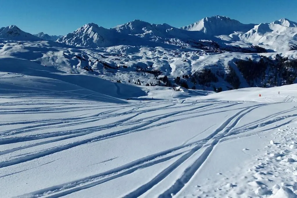 Plagne Soleil - Montsoleil -Ski Aux Pieds-5 Personnes La Plagne 0*,  France