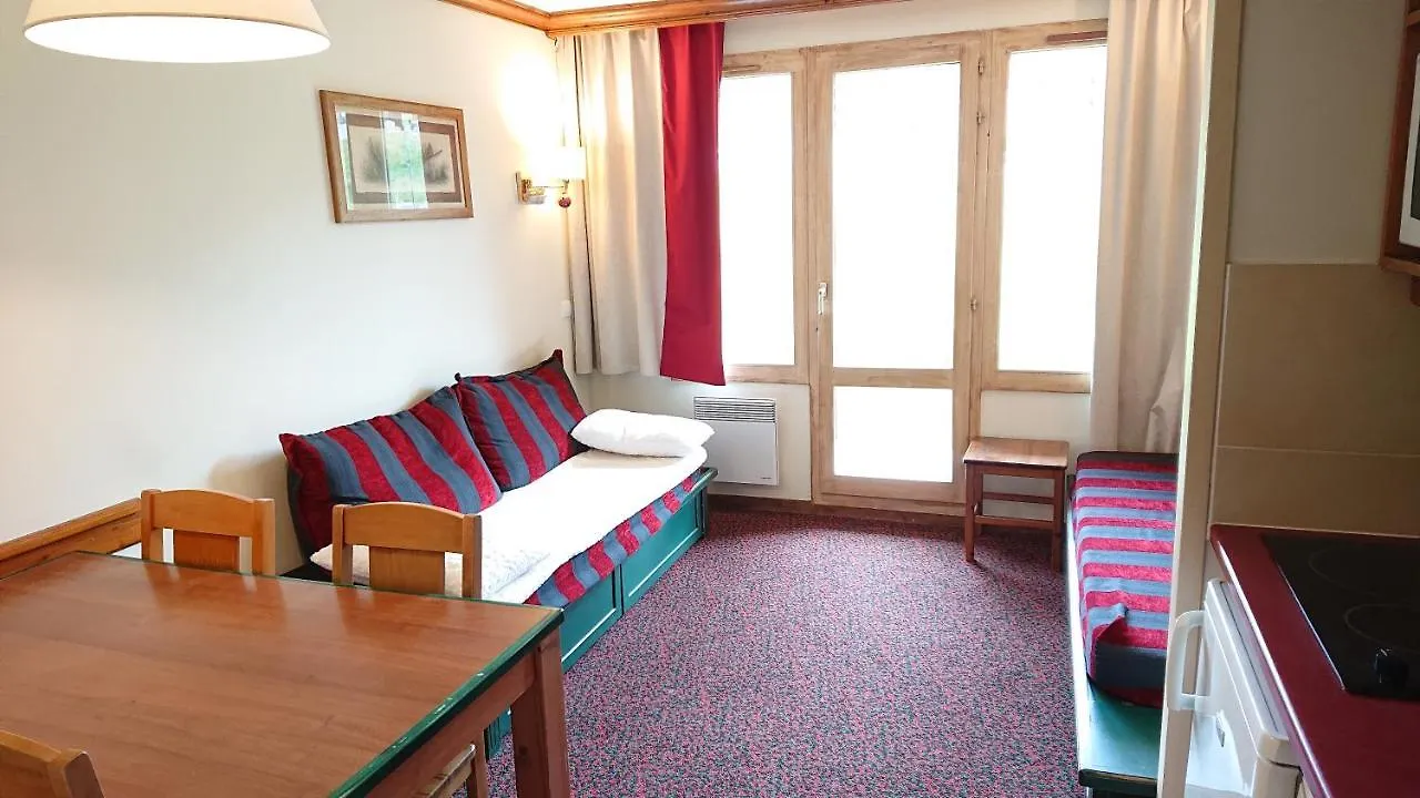 Apartment Plagne Soleil - Montsoleil -Ski Aux Pieds-5 Personnes La Plagne France