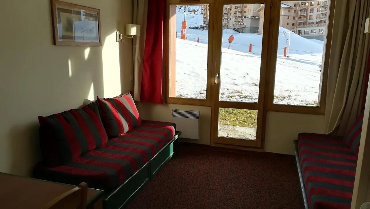 Plagne Soleil - Montsoleil -Ski Aux Pieds-5 Personnes La Plagne France